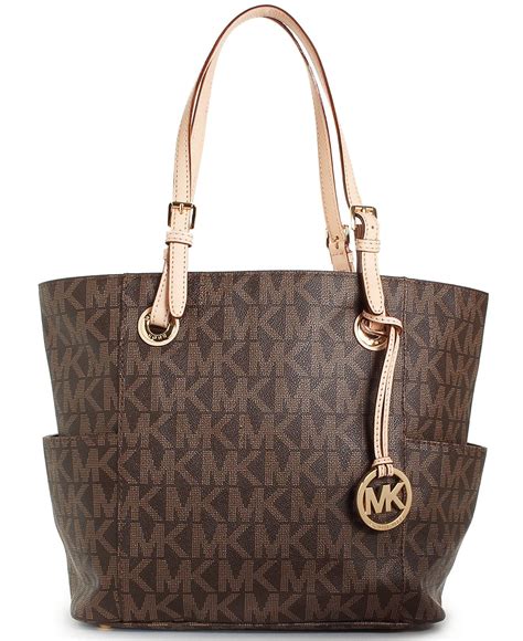 macy's bolsas de mujer michael kors|Macy's bolsas near me.